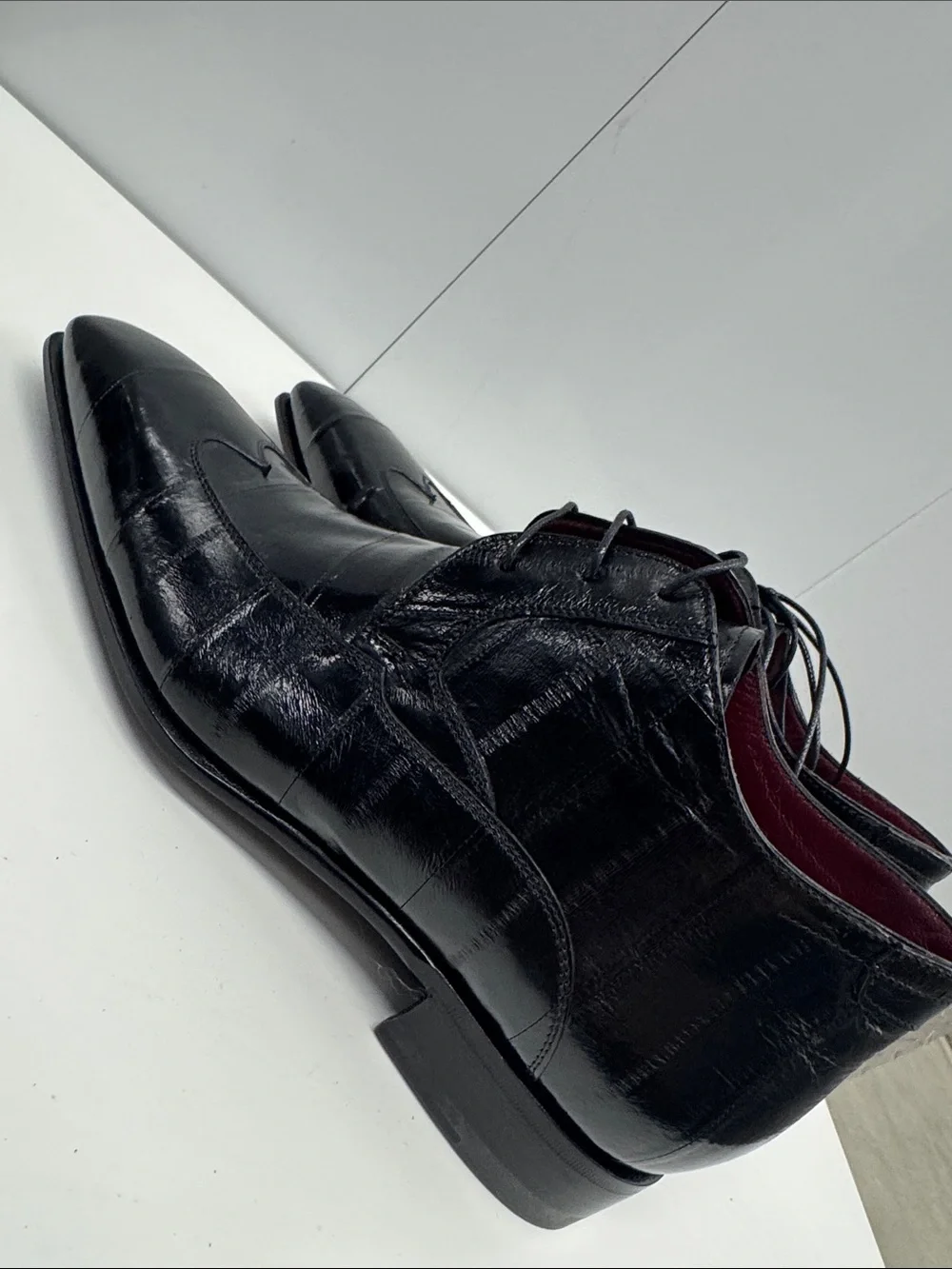 Caporicci genuine ELL Skin leather Black short boot size 8 (softest shoe)